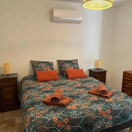 Holiday home La Truffe Du Coq Roches-Premarie-Andille